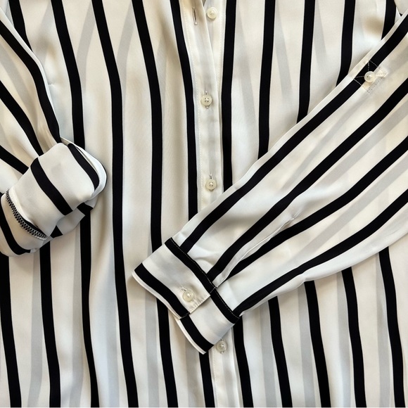 Express, button down shirt, size small - Picture 5 of 12